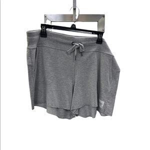 Calvin Klein Gray Performance Shorts
XXL